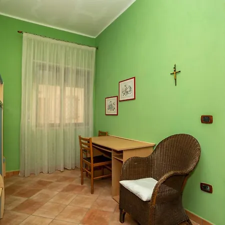 Fronte Mare Con Parcheggio Gratuito * Pizzo (Calabria)
